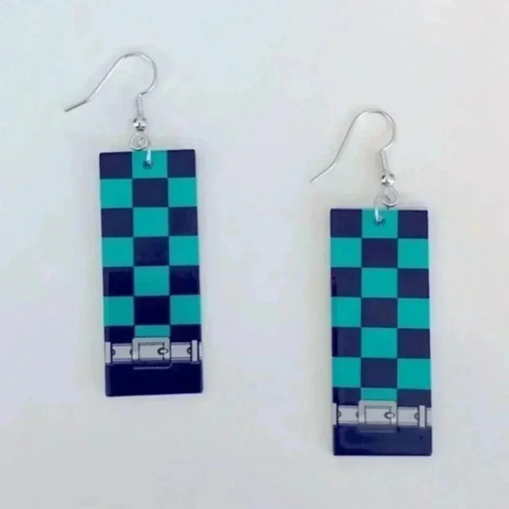 Retro Pop Asian Anime Style Rectangle Resin Earrings 1 NWT
